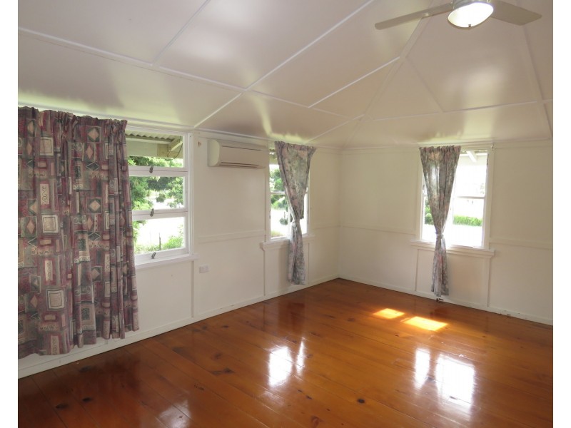 30 Inveroona Road, Bowen QLD 4805