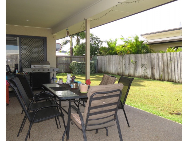 4 Lime Tree Court, Bowen QLD 4805