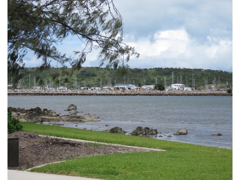 17 Thomas Street, Bowen QLD 4805