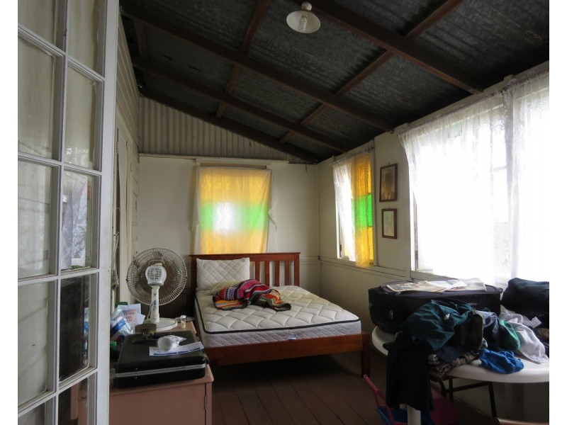 17 Thomas Street, Bowen QLD 4805