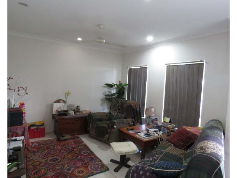 1 Seventh Close, Bowen QLD 4805