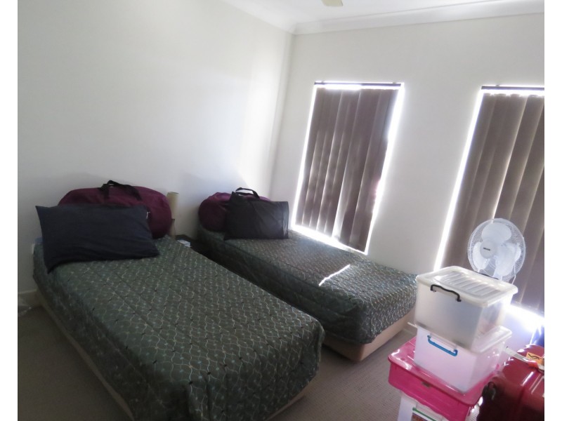 1 Seventh Close, Bowen QLD 4805