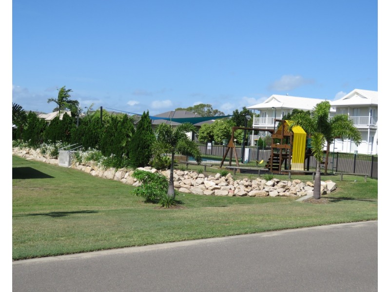 1 Seventh Close, Bowen QLD 4805