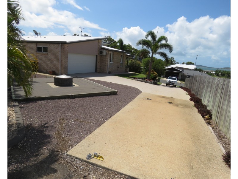 50 Fairway Drive, Bowen QLD 4805