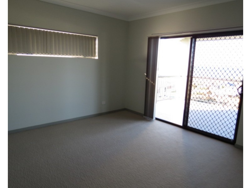 110 – 112 Ocean View Drive, Bowen QLD 4805