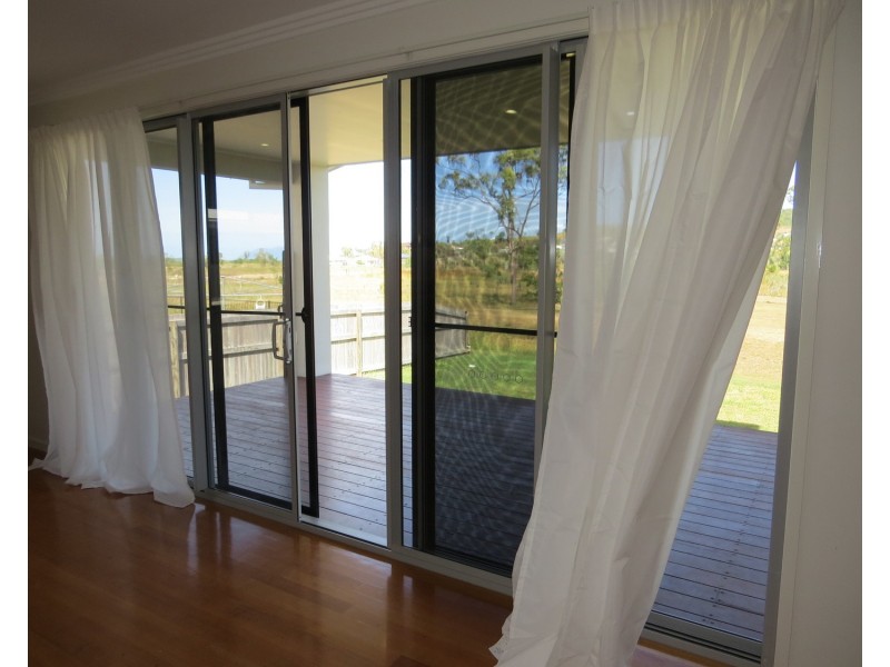 40 Scenic Crescent, Bowen QLD 4805
