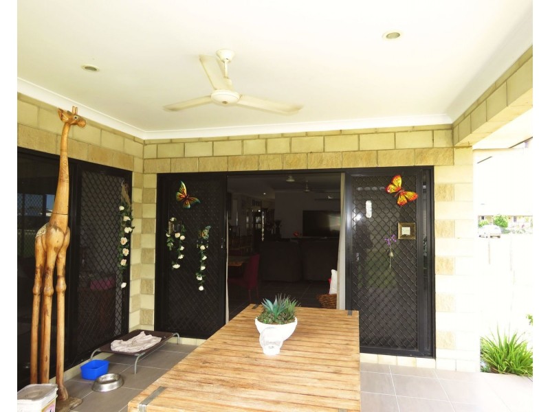29 Matthews Street, Bowen QLD 4805
