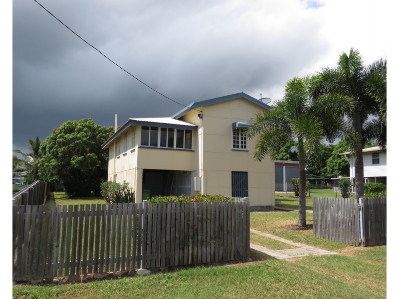 25 Kennedy Street, Bowen QLD 4805