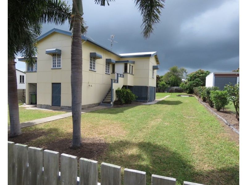 25 Kennedy Street, Bowen QLD 4805