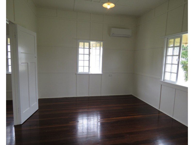 25 Kennedy Street, Bowen QLD 4805