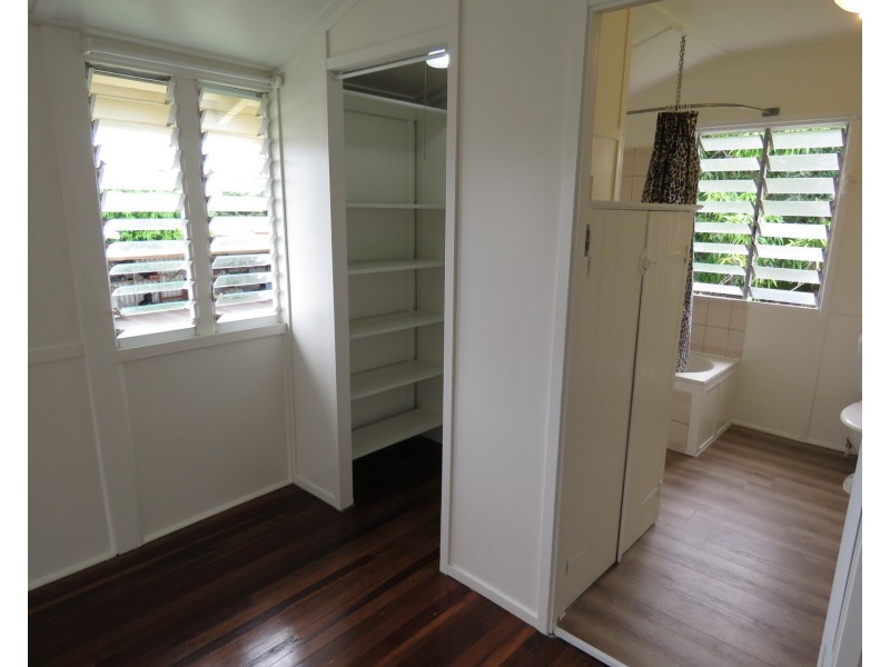 25 Kennedy Street, Bowen QLD 4805