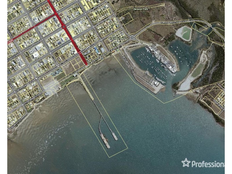 66 Dalrymple Street, Bowen QLD 4805