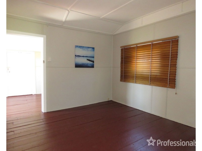 66 Dalrymple Street, Bowen QLD 4805