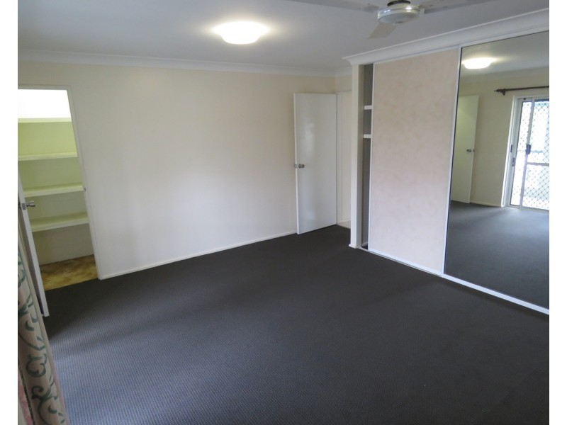 4/108 Herbert Street, Bowen QLD 4805