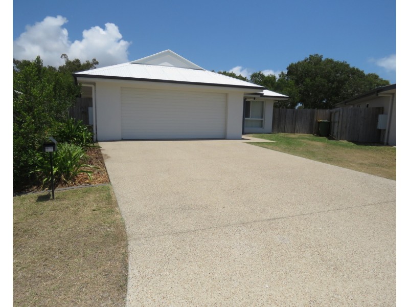 17 Nautilus Street, Bowen QLD 4805