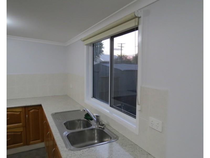 60 Livingstone Street, Bowen QLD 4805