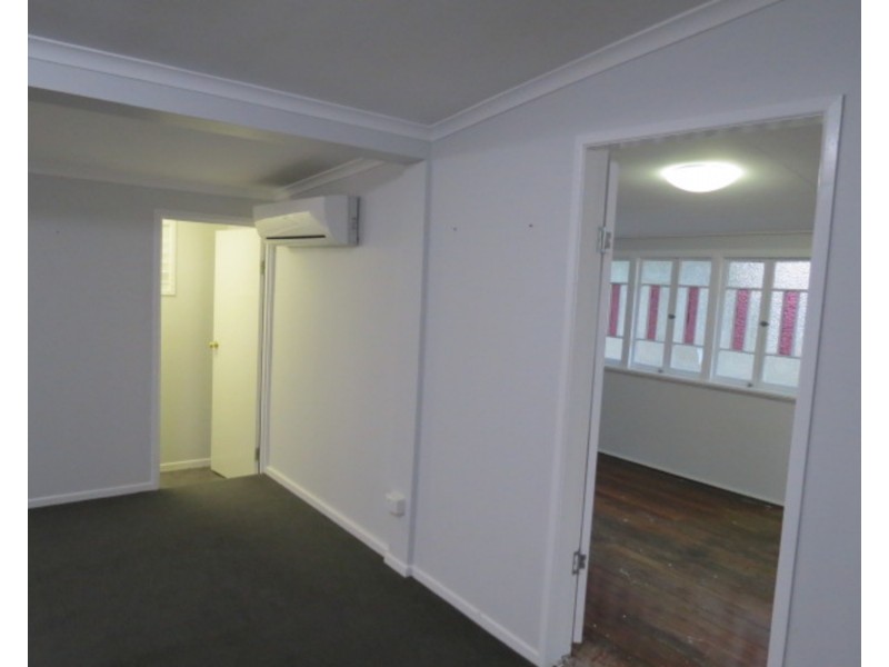 60 Livingstone Street, Bowen QLD 4805