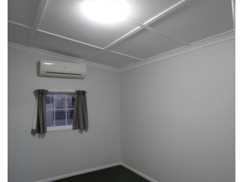 60 Livingstone Street, Bowen QLD 4805