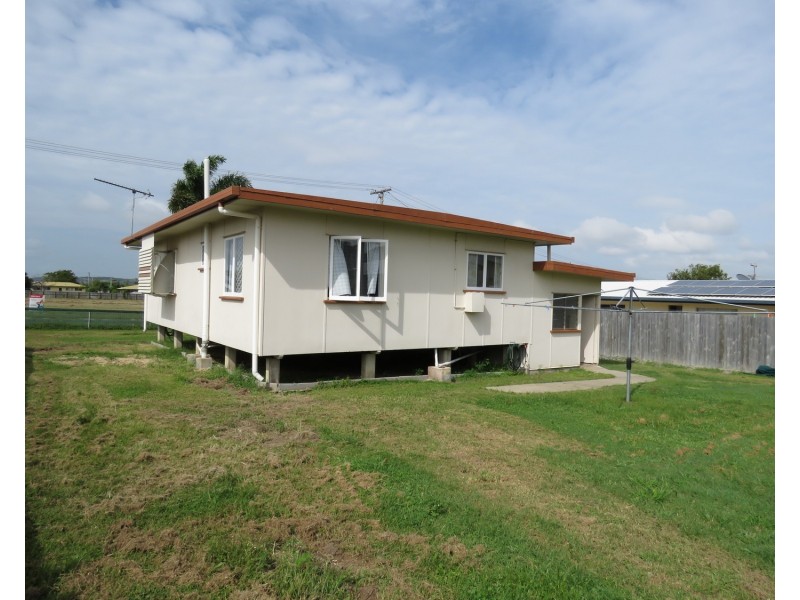 14 Rodney Street, Bowen QLD 4805