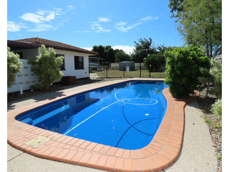 24 Gilbert Street, Bowen QLD 4805