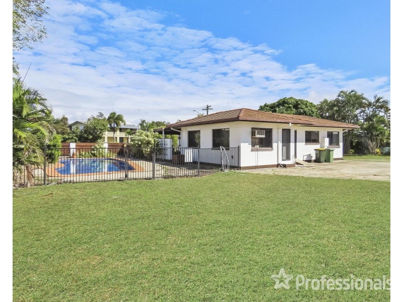24 Gilbert Street, Bowen QLD 4805