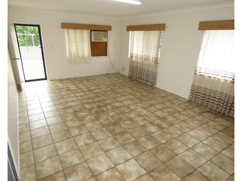 24 Gilbert Street, Bowen QLD 4805