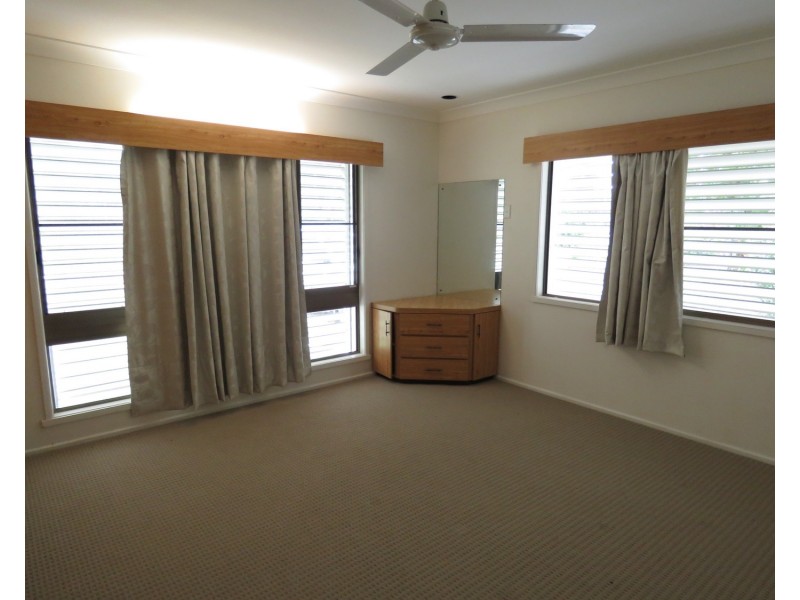 24 Gilbert Street, Bowen QLD 4805