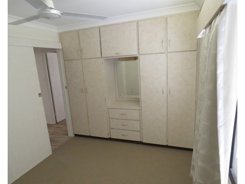 24 Gilbert Street, Bowen QLD 4805
