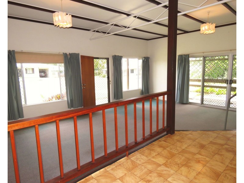 24 Field Street, Bowen QLD 4805