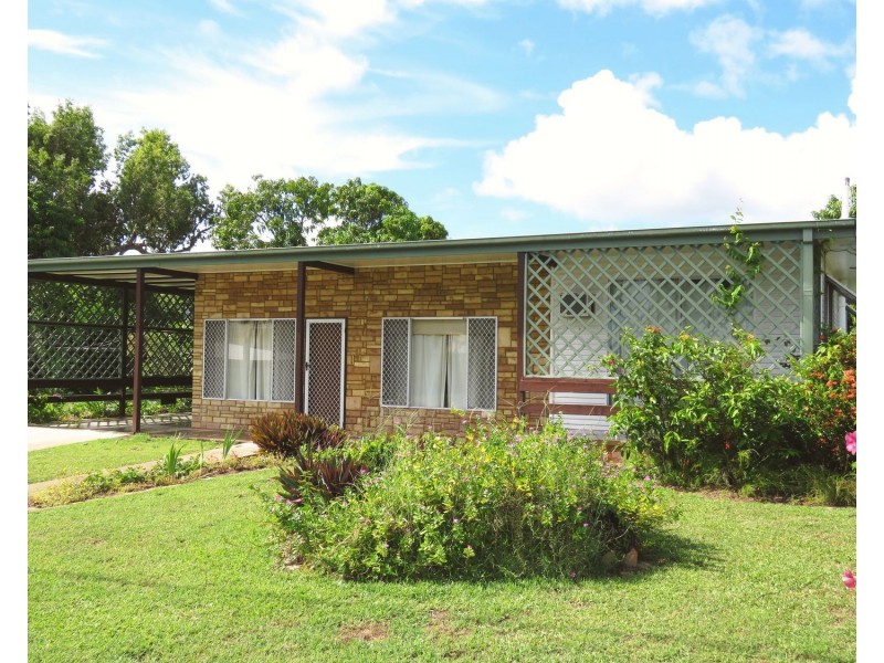 24 Field Street, Bowen QLD 4805