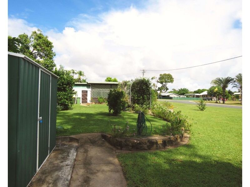24 Field Street, Bowen QLD 4805