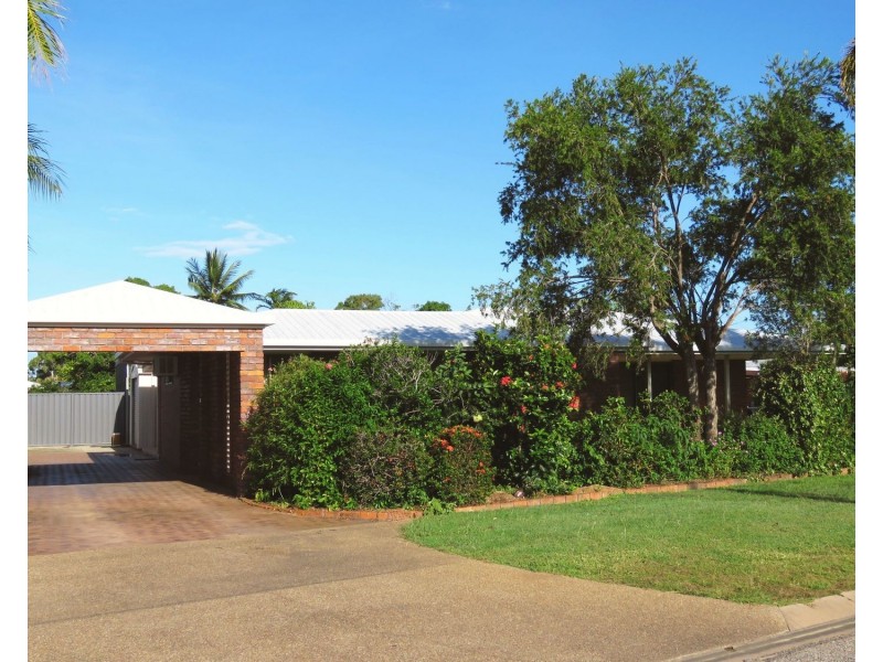 176 Strickland Street, Bowen QLD 4805