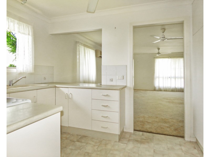 176 Strickland Street, Bowen QLD 4805