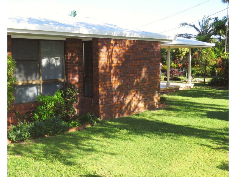 176 Strickland Street, Bowen QLD 4805