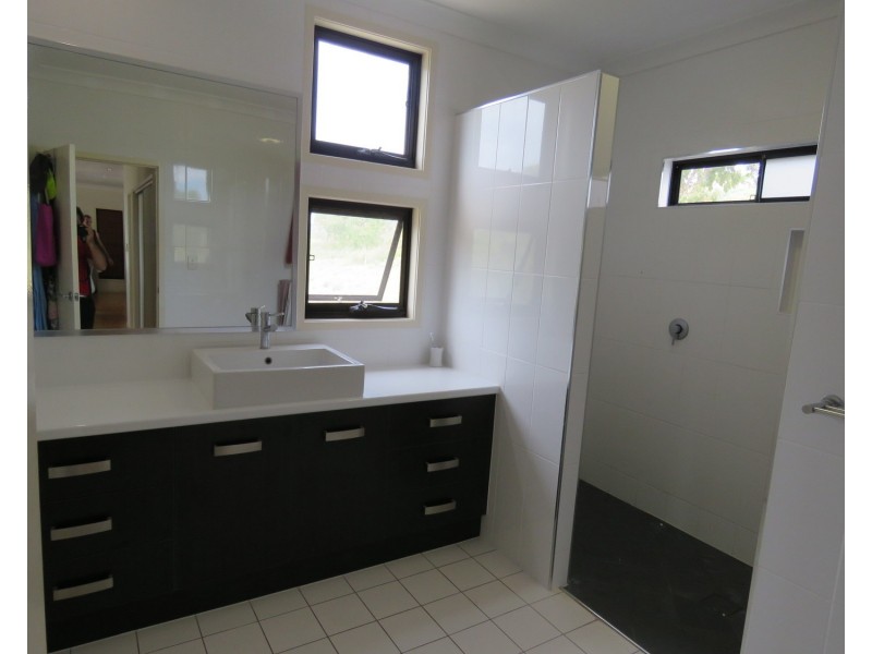 25 Links Road, Bowen QLD 4805