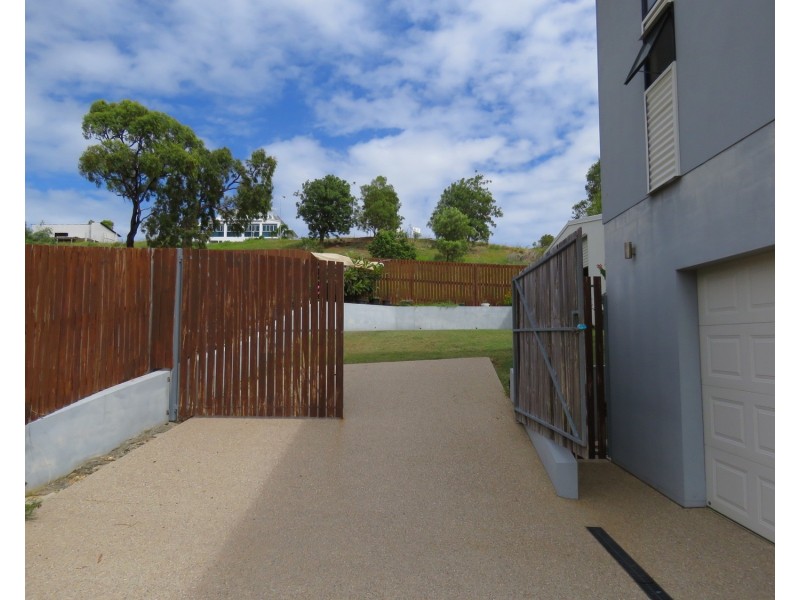 25 Links Road, Bowen QLD 4805