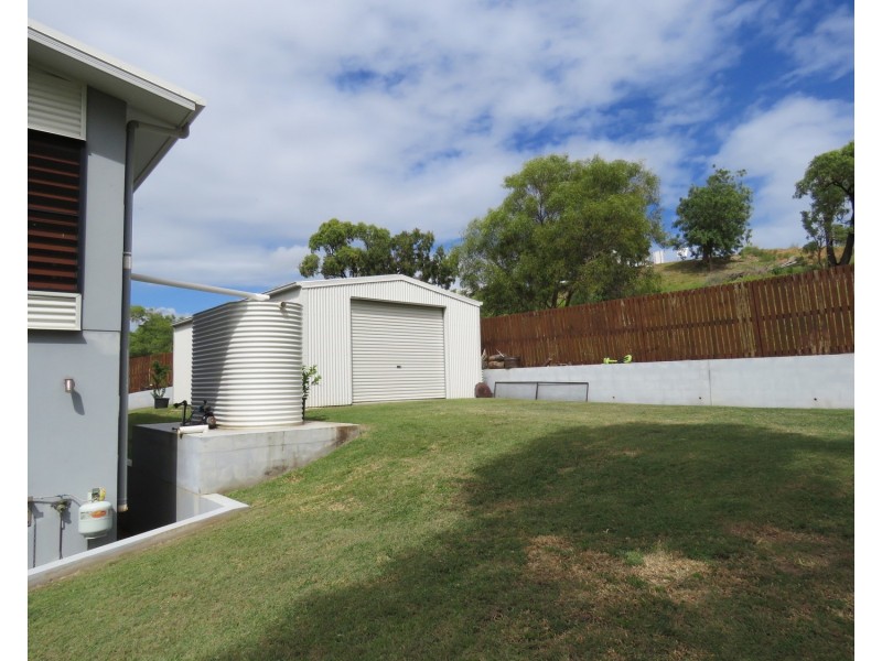 25 Links Road, Bowen QLD 4805