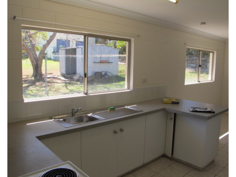 94A Kennedy Street, Bowen QLD 4805