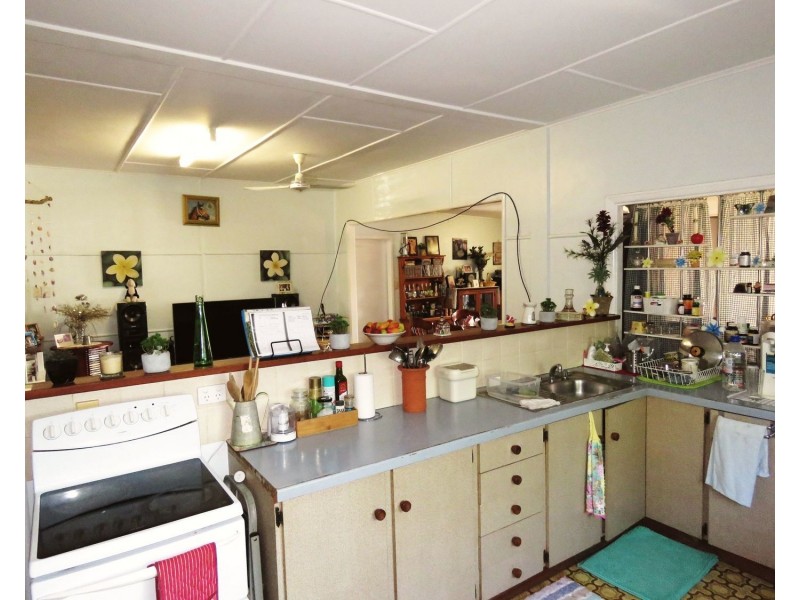 74 Tollington Road, Bowen QLD 4805