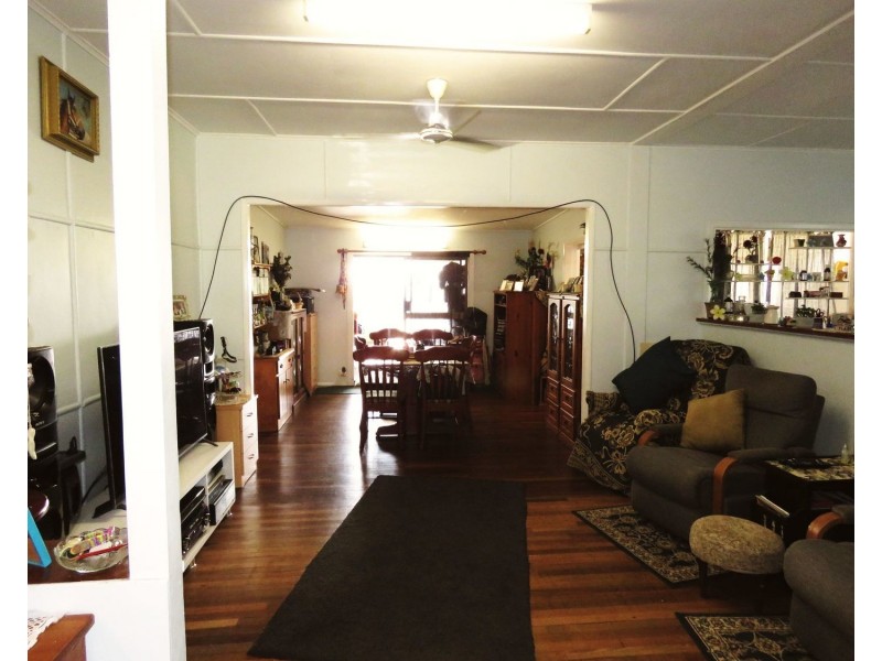 74 Tollington Road, Bowen QLD 4805