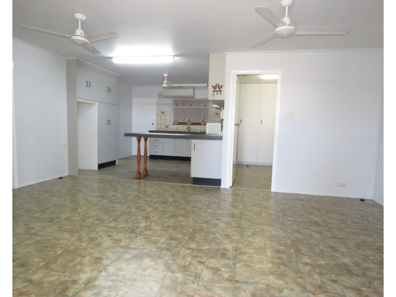 72 Gloucester Street, Bowen QLD 4805