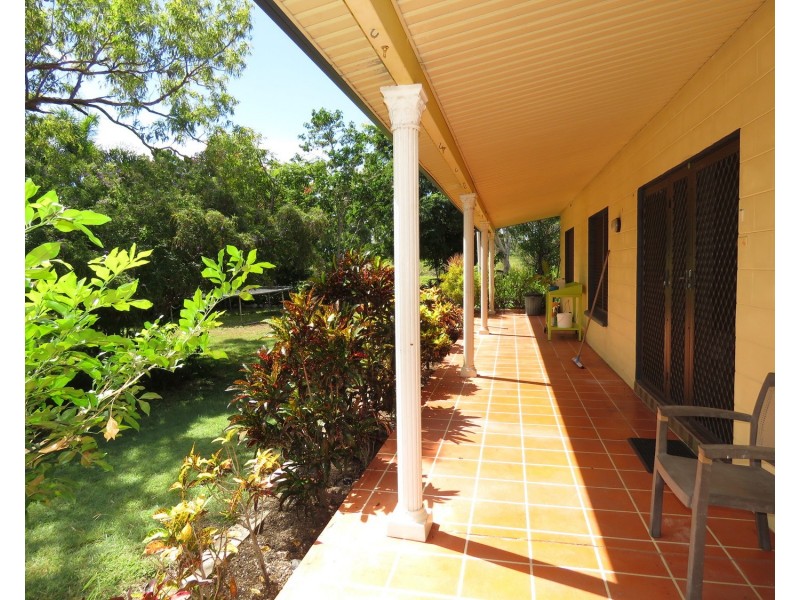 8 Heronvale Road, Bowen QLD 4805