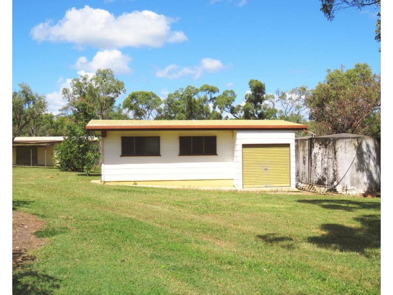 8 Heronvale Road, Bowen QLD 4805