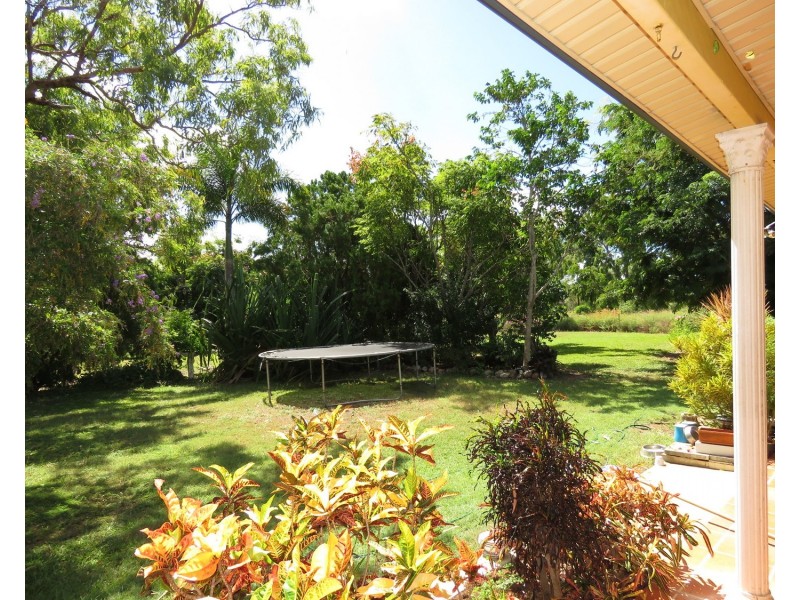 8 Heronvale Road, Bowen QLD 4805
