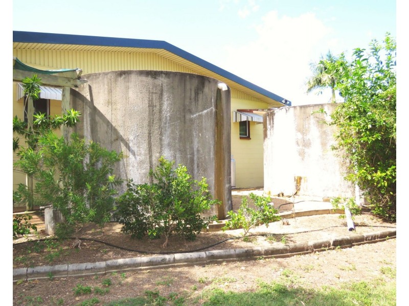 8 Heronvale Road, Bowen QLD 4805