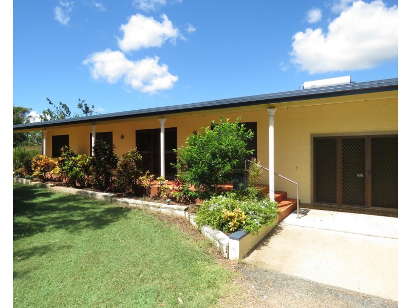 8 Heronvale Road, Bowen QLD 4805
