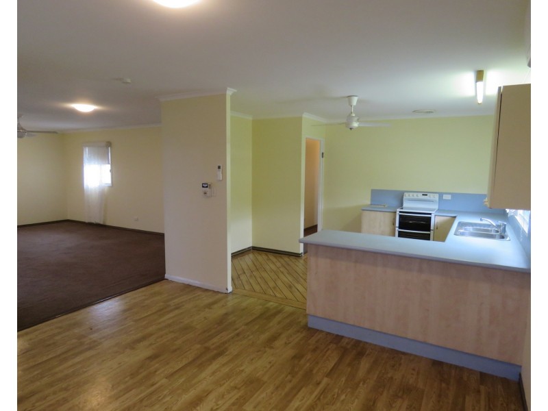 31 Marshall Street, Bowen QLD 4805