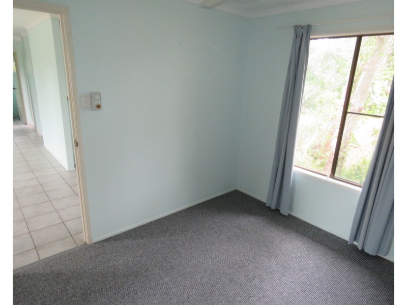 2/79 Horseshoe Bay Road, Bowen QLD 4805