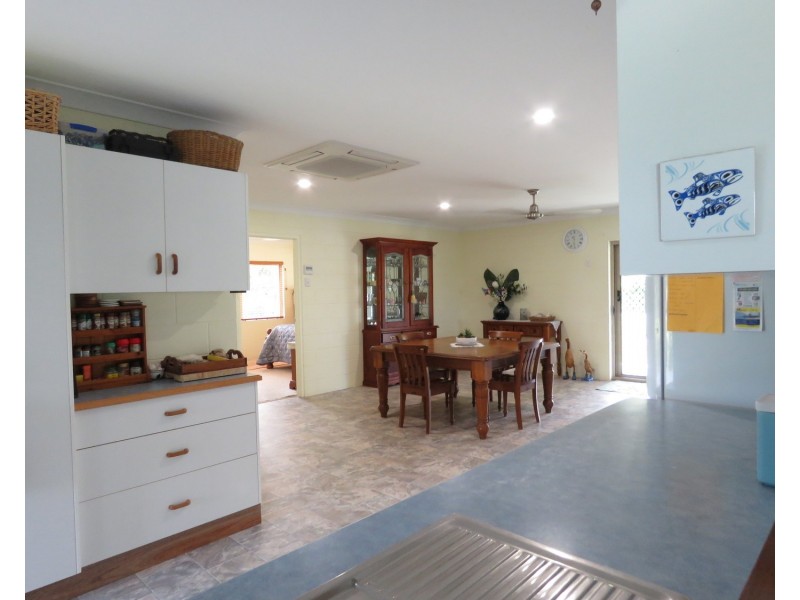173 Inveroona Road, Bowen QLD 4805