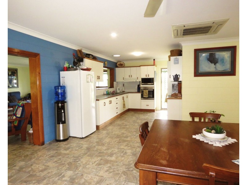173 Inveroona Road, Bowen QLD 4805